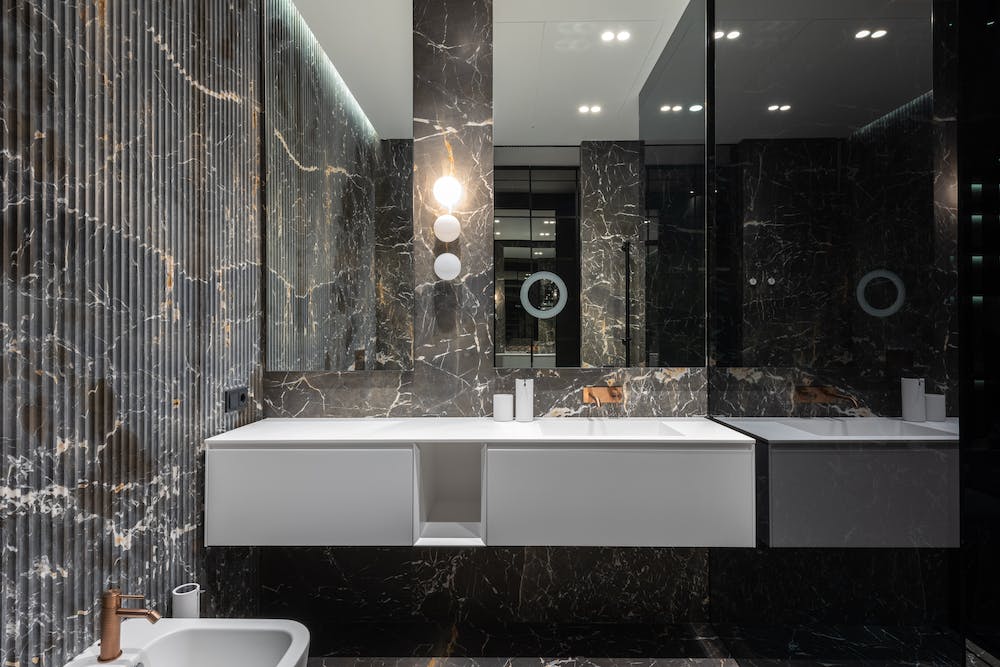 7 Home Improvement Ideas for a More Luxurious Bathroom
